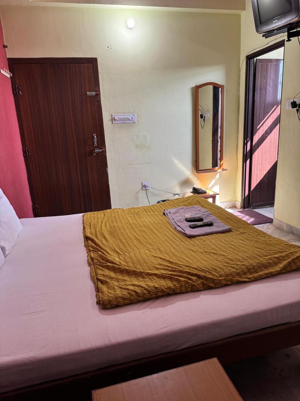 Guest house Krishna *
